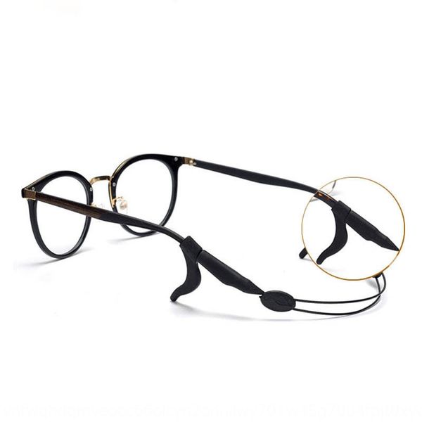 adjustable steel wire lanyard silicone sports glasses strap children silicone glasses strap 
adjustable steel wire lanyard silicone sports glasses strap children silicone glasses strap