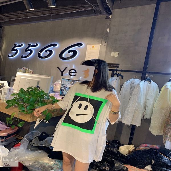 chain smiling face simple medium and pearl pearl long loose short-sleeved female t-shirt summer 2020, White
chain smiling face simple medium and pearl pearl long loose short-sleeved female t-shirt summer 2020, White