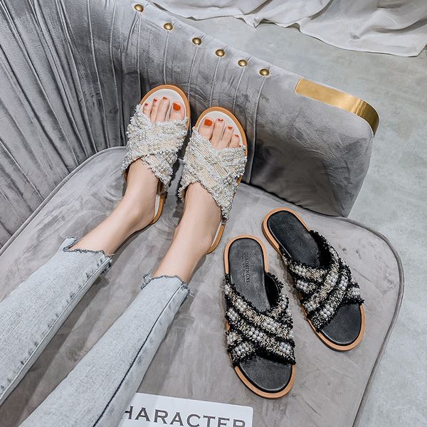 cinessd microfiber shoes woman beach slippers flat women slippers summer shoes ladies 2020 fahion female slides outside 43, Black 
cinessd microfiber shoes woman beach slippers flat women slippers summer shoes ladies 2020 fahion female slides outside 43, Black
