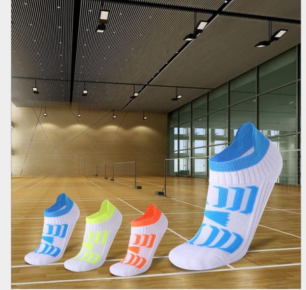 anti-odor badminton short-style running boat socks anti-shock and anti-friction socks, Black
anti-odor badminton short-style running boat socks anti-shock and anti-friction socks, Black