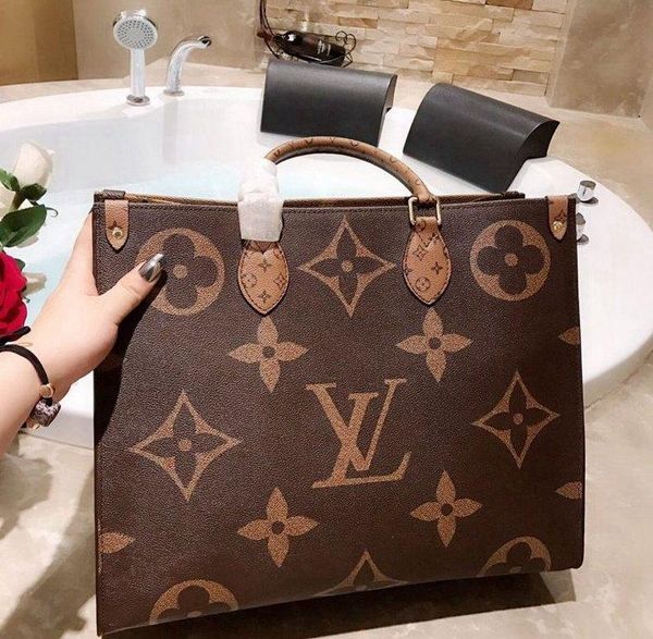 designers handbag luxurys handbags ladies chain shoulder bag patent leather diamond luxurys evening bags cross body bag
designers handbag luxurys handbags ladies chain shoulder bag patent leather diamond luxurys evening bags cross body bag