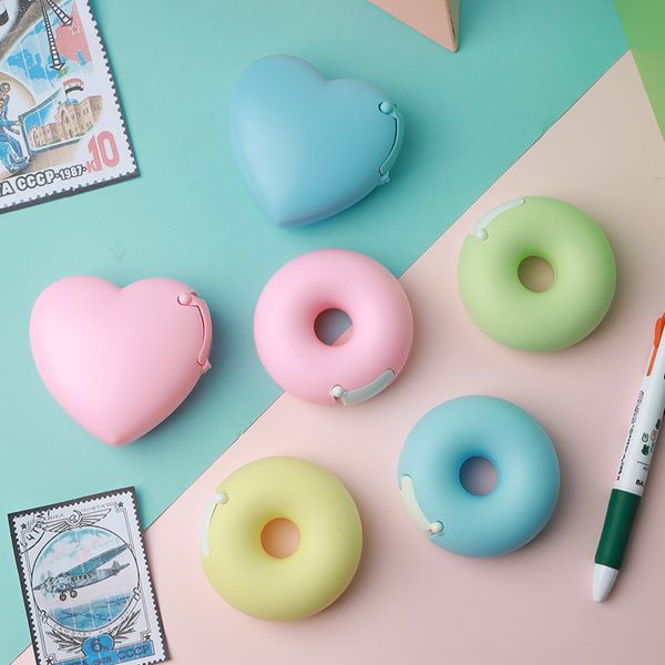 cute eyelash tape cutter split with under eye pad paper split eyelash extension tool masking cosmetics accessories tape
cute eyelash tape cutter split with under eye pad paper split eyelash extension tool masking cosmetics accessories tape