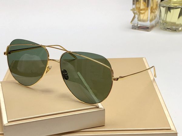 luxury sunglasses mens sunglasses women classic style plank metal frame 975 uv400 protection outdoor eyewear with box, White;black
luxury sunglasses mens sunglasses women classic style plank metal frame 975 uv400 protection outdoor eyewear with box, White;black