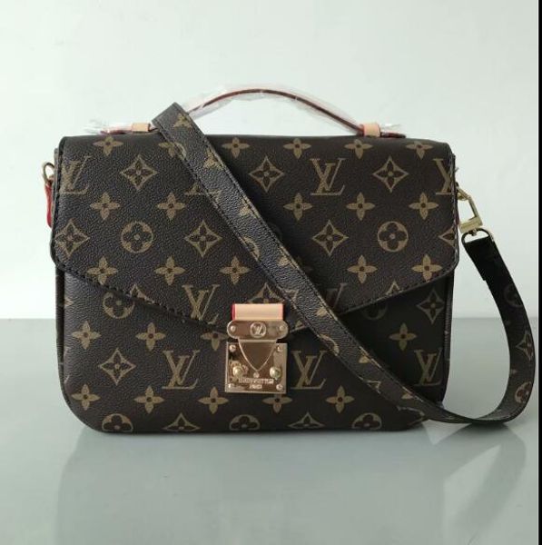 2018 new high quality color matching plaid letter brand men shoulder bag women OL slung business briefcase shoulder bag
2018 new high quality color matching plaid letter brand men shoulder bag women OL slung business briefcase shoulder bag