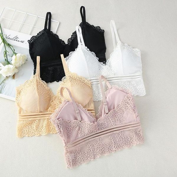 fashion lace pieceless sleep bra solid color elastic no steel ring removable chest pad sports bra lenceria underwear br3m, Red;black
fashion lace pieceless sleep bra solid color elastic no steel ring removable chest pad sports bra lenceria underwear br3m, Red;black