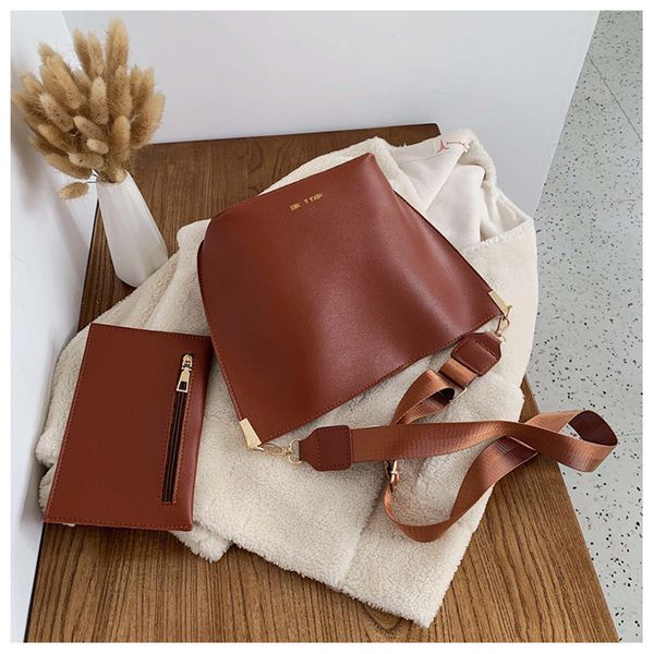 spring high grade sense bag casual women's bag new style 2020 korean-style fashion textured versatile shoulder bucket
spring high grade sense bag casual women's bag new style 2020 korean-style fashion textured versatile shoulder bucket