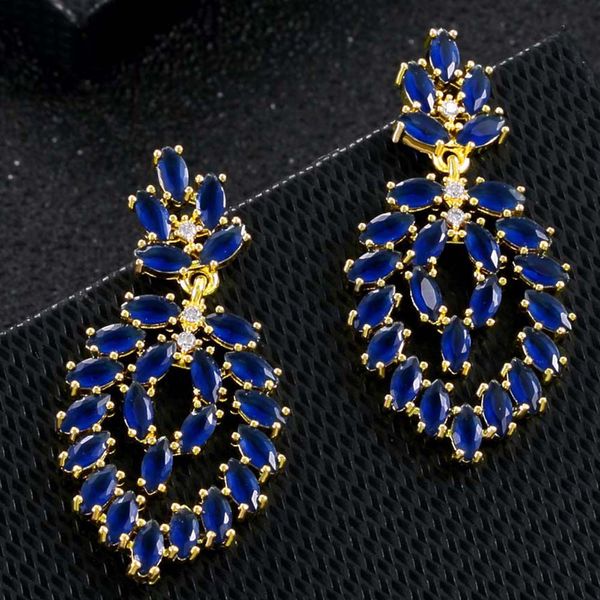 classic luxury copper cz crystal rhinestone pendant earrings fashion dangle earrings for women statement jewelry gifts, Silver
classic luxury copper cz crystal rhinestone pendant earrings fashion dangle earrings for women statement jewelry gifts, Silver