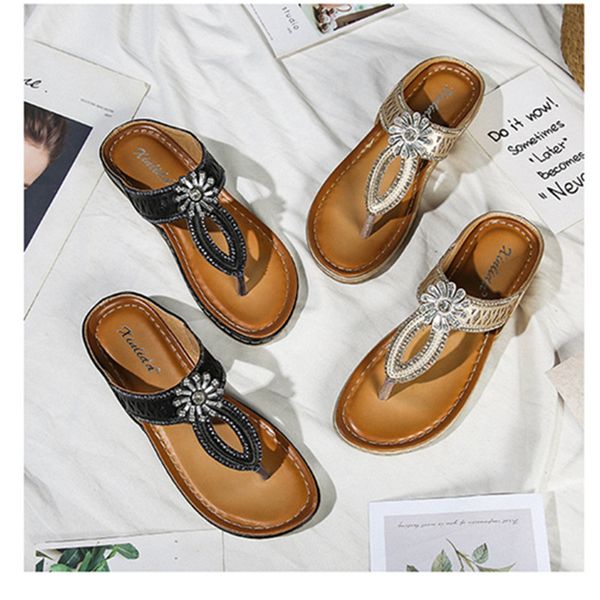 2020 new anti-slip sandals rhinestone flowers hollow bohemian fashion flat bottom herringbone slippers, Black
2020 new anti-slip sandals rhinestone flowers hollow bohemian fashion flat bottom herringbone slippers, Black