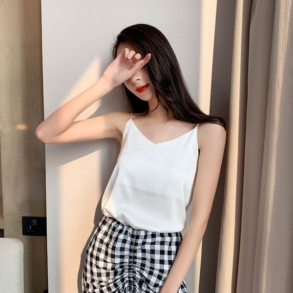 2020 summer clothes pure coat coat color all-match bare shoulder armless loose outer wear real silk camisole female, Camo
2020 summer clothes pure coat coat color all-match bare shoulder armless loose outer wear real silk camisole female, Camo