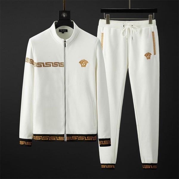 2020ss fashion jacket sportswear letter printing men spring european and american style luxurious medusa sweatsuit joggers tracksuits, Gray
2020ss fashion jacket sportswear letter printing men spring european and american style luxurious medusa sweatsuit joggers tracksuits, Gray