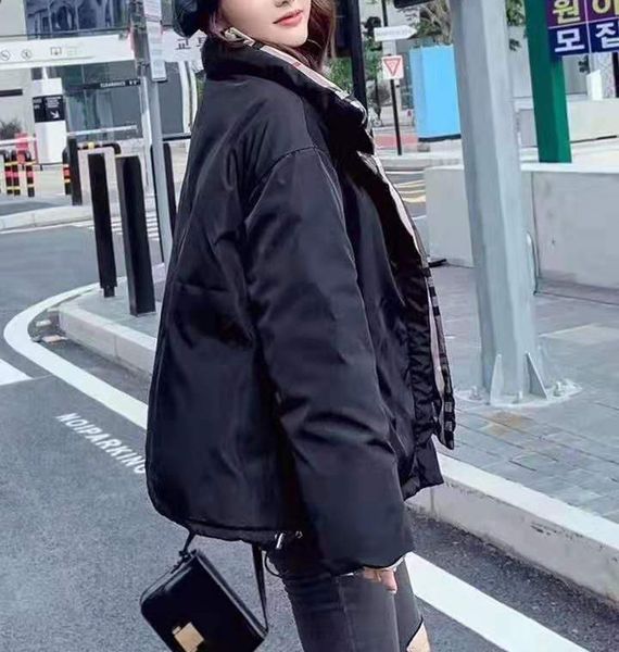 new cotton-padded jacket classic plaid, two kinds of wear, winter, women's clothing, black
new cotton-padded jacket classic plaid, two kinds of wear, winter, women's clothing, black