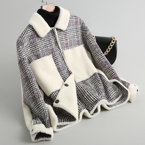 fashion thick wool fur coat female 2020 plaid autumn winter coats for women short lamb both sides wear overcoat kqn38030, Black
fashion thick wool fur coat female 2020 plaid autumn winter coats for women short lamb both sides wear overcoat kqn38030, Black