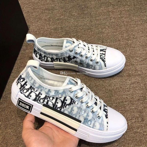2019 New Arrival Perfect Quality B23 OBLIQUE Homme X Kaws By Kim Jones Men Women Casual Shoes Low Sneakers Size EUR 35-45
2019 New Arrival Perfect Quality B23 OBLIQUE Homme X Kaws By Kim Jones Men Women Casual Shoes Low Sneakers Size EUR 35-45