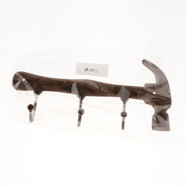 vintage key holder cast iron hammer shaped wall mounted coat robe hook rack wall art decor
vintage key holder cast iron hammer shaped wall mounted coat robe hook rack wall art decor
