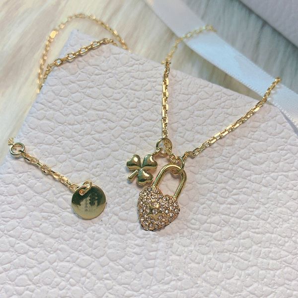c1976 stylish flower heart necklace cubic zirconia asymmetrical earrings brass women's fine clavicle chain jewelry accessories, Silver
c1976 stylish flower heart necklace cubic zirconia asymmetrical earrings brass women's fine clavicle chain jewelry accessories, Silver