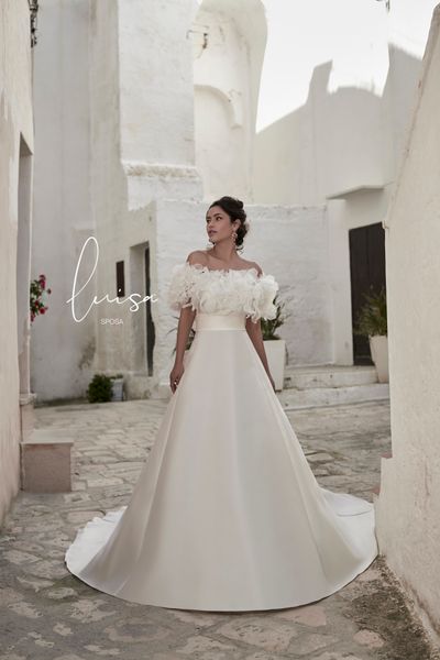 bohemian bridal dresses bateau neck ruffled sleeveless wedding dress satin skirts sweep train custom made robes de mariée, White
bohemian bridal dresses bateau neck ruffled sleeveless wedding dress satin skirts sweep train custom made robes de mariée, White