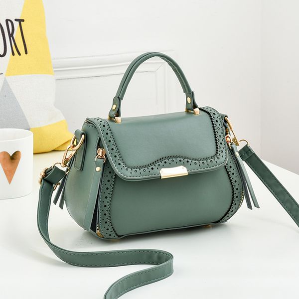hollow out crossbody bag women leather handbags female tassel shoulder bag fashion designer casual ladies bags bolsas femininas
hollow out crossbody bag women leather handbags female tassel shoulder bag fashion designer casual ladies bags bolsas femininas