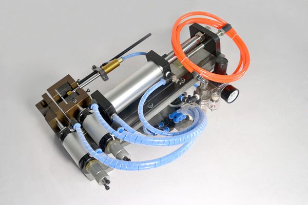dz-310 baterpak pneumatic cable stripping machine,wire plasitc peel off machine,electric wire stripper,110v/220v,max.dia 15mm
dz-310 baterpak pneumatic cable stripping machine,wire plasitc peel off machine,electric wire stripper,110v/220v,max.dia 15mm
