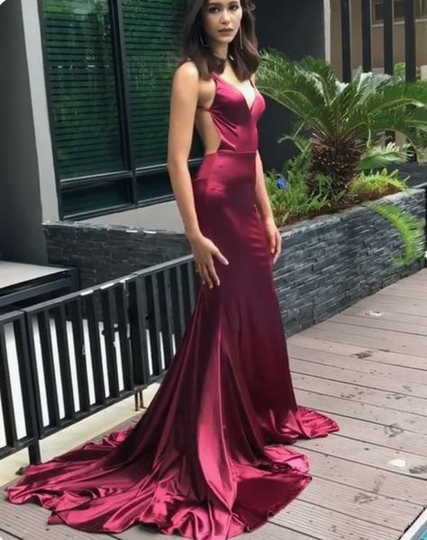 long mermaid burgundy evening dresses with pockets robe de soiree sweep train side maxi back prom gowns vestido de festa for women, Black;red
long mermaid burgundy evening dresses with pockets robe de soiree sweep train side maxi back prom gowns vestido de festa for women, Black;red