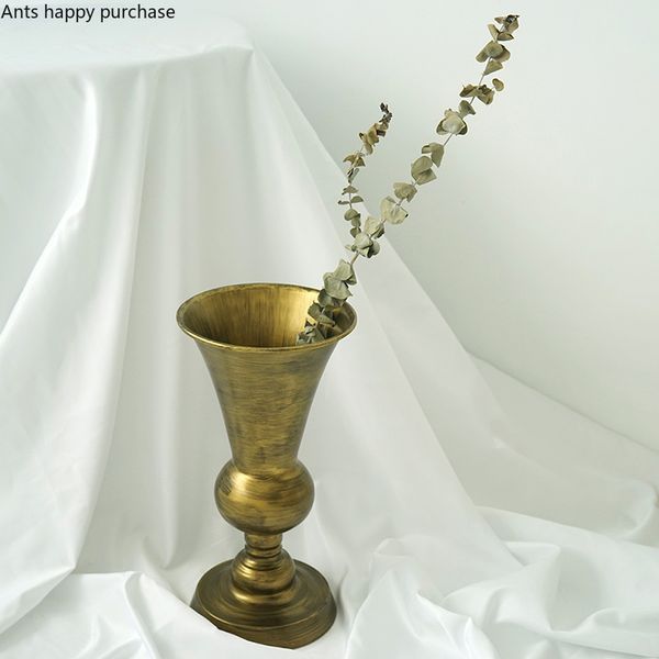 creative european style retro metal vase living room bedroom dining table gold interior decoration wedding decoration
creative european style retro metal vase living room bedroom dining table gold interior decoration wedding decoration