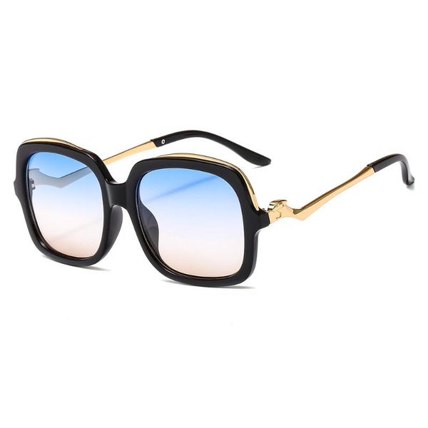 new fashion women sunglasses colored lenses oversize sunglasses trend wild retro korean version of the glasses, White;black
new fashion women sunglasses colored lenses oversize sunglasses trend wild retro korean version of the glasses, White;black