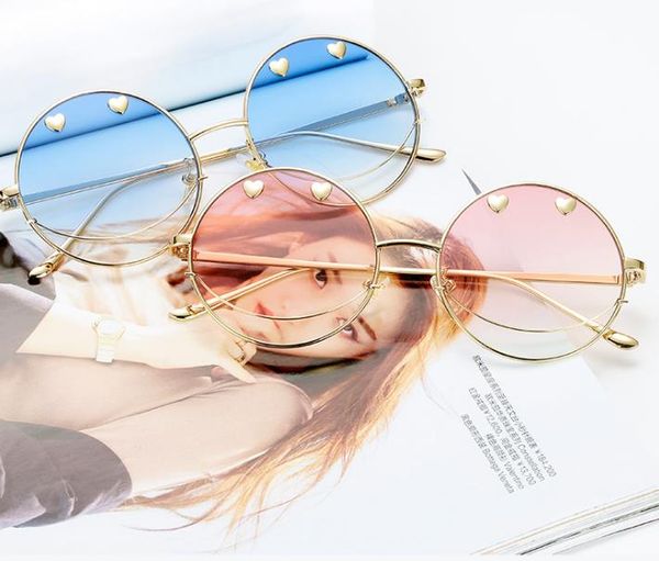 hip hop smiley couples dress new sunglasses and fashion personality heart-shaped explosion glasses sunglasses fashion boutique, White;black
hip hop smiley couples dress new sunglasses and fashion personality heart-shaped explosion glasses sunglasses fashion boutique, White;black