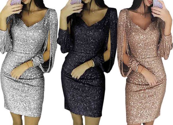2019 summer new europe and the united states v-neck glitter tassel long-sleeved slim package hip dress, White;black
2019 summer new europe and the united states v-neck glitter tassel long-sleeved slim package hip dress, White;black