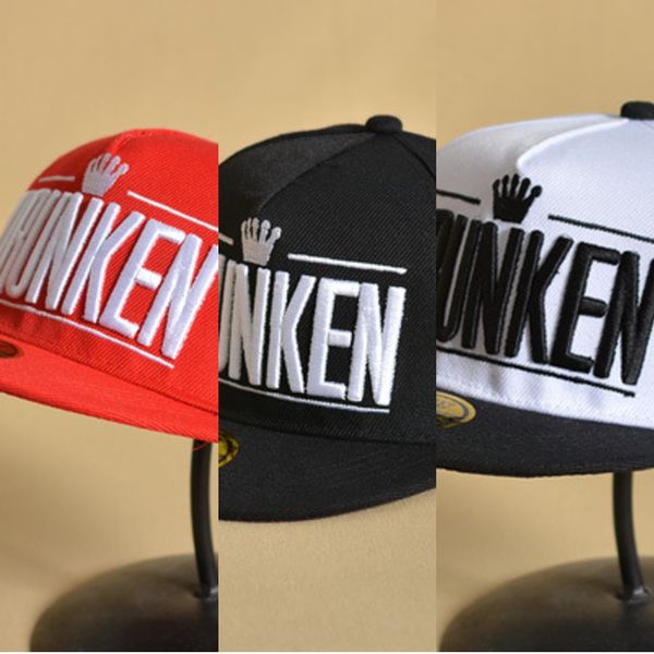 male and female baby embroidery cap embroidered baseball cap flat edge hip-hop sun hat flat eaves baseball hat fashion, Yellow 
male and female baby embroidery cap embroidered baseball cap flat edge hip-hop sun hat flat eaves baseball hat fashion, Yellow