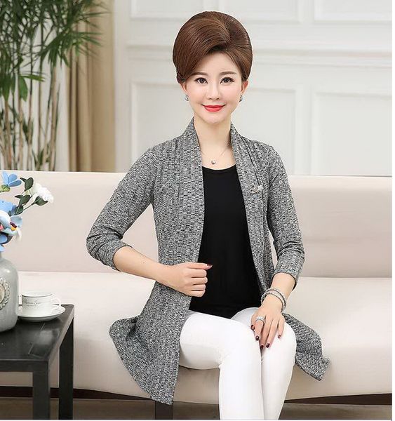 2019 autumn new middle-aged women fake two-piece long-sleeved loose large size pullovers women coat f523, Black;brown
2019 autumn new middle-aged women fake two-piece long-sleeved loose large size pullovers women coat f523, Black;brown