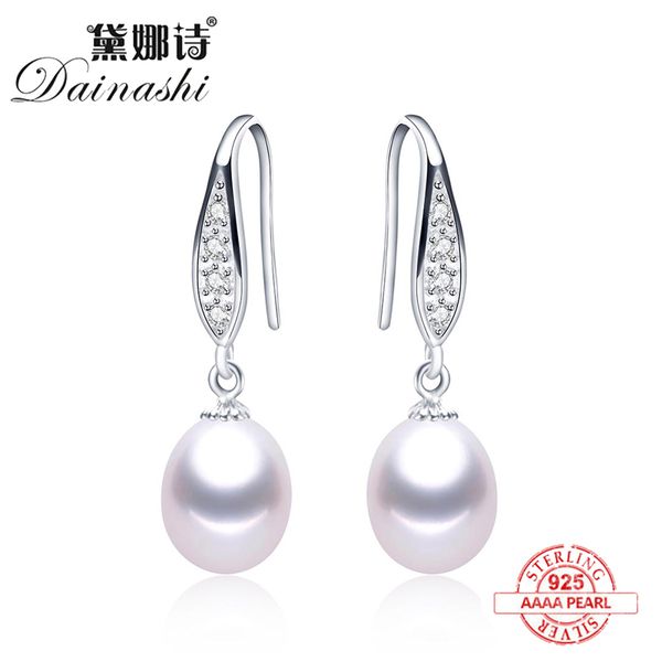 2020 new 100% freshwater pearl dangle earrings fashion zircon 925 sterling silver drop earring real pearl jewelry for women hot, Golden;silver
2020 new 100% freshwater pearl dangle earrings fashion zircon 925 sterling silver drop earring real pearl jewelry for women hot, Golden;silver