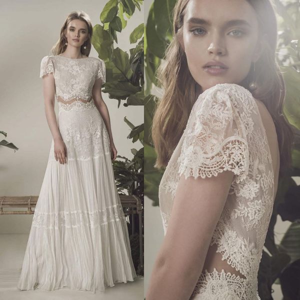 2021 new wedding dresses beads appliques lace bridal gowns custom made capped sleeves backless sweep train a-line wedding dress, White
2021 new wedding dresses beads appliques lace bridal gowns custom made capped sleeves backless sweep train a-line wedding dress, White