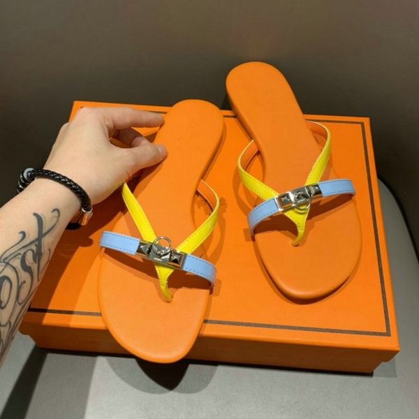 2020 summer new style flip flops toe flat bottom women's slipper fashion women's shoes, Black
2020 summer new style flip flops toe flat bottom women's slipper fashion women's shoes, Black