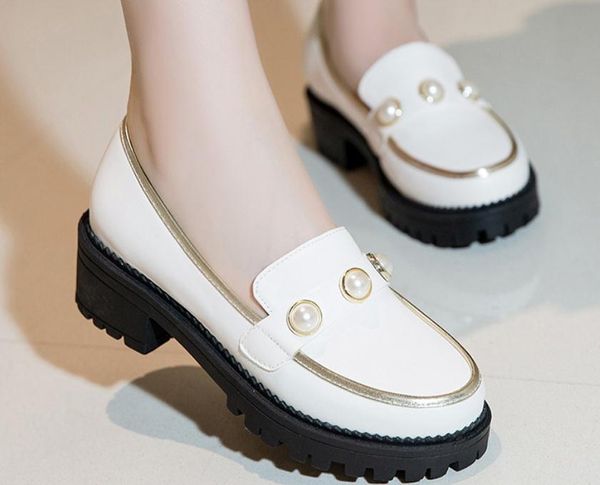 2019 women's shoes in spring and autumn with new style middle heel coarse heel thick bottom round head @19, Black
2019 women's shoes in spring and autumn with new style middle heel coarse heel thick bottom round head @19, Black
