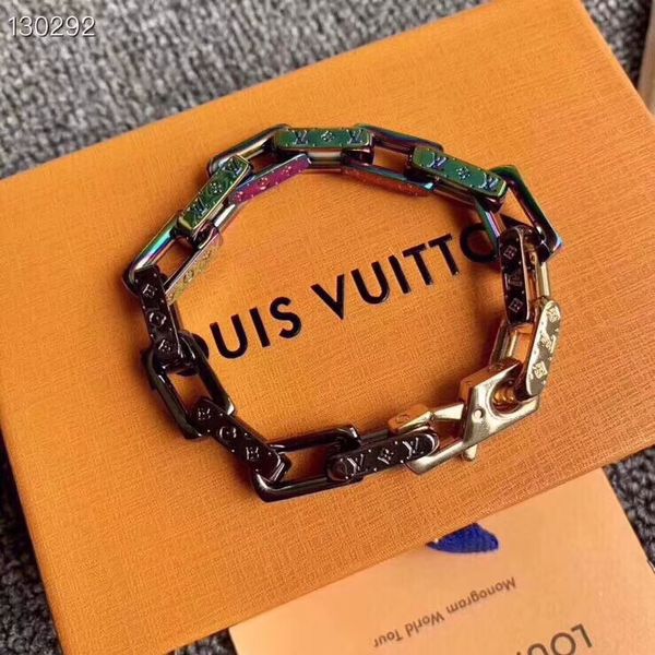 fashion womans beacelets for women wrap cuff slake alloy bracelets with alloy buckle couple nature jewelry with box, Silver
fashion womans beacelets for women wrap cuff slake alloy bracelets with alloy buckle couple nature jewelry with box, Silver