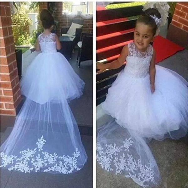 new arrival flower girls dresses for weddings ball gown jewel illusion half sleeves children birthday pageant party dress gowns, White;blue
new arrival flower girls dresses for weddings ball gown jewel illusion half sleeves children birthday pageant party dress gowns, White;blue