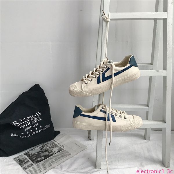 super fire canvas shoes women's spring 2019 explosion models lunar pit korean version of street shooting students wild women's sho, Black;green
super fire canvas shoes women's spring 2019 explosion models lunar pit korean version of street shooting students wild women's sho, Black;green