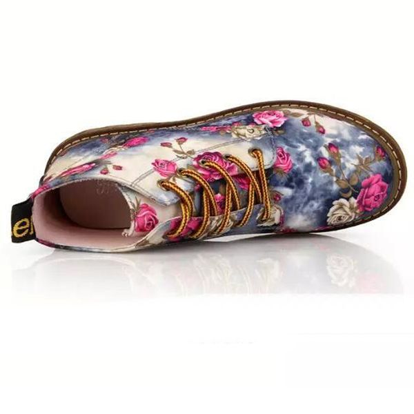 british retro print autumn and winter women ankle lace up flat motorcycle boots size 35-40 m103 mx200508, Black
british retro print autumn and winter women ankle lace up flat motorcycle boots size 35-40 m103 mx200508, Black