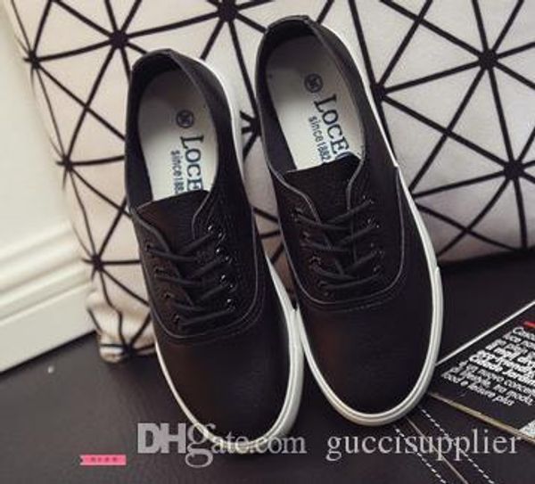 0729 a73 2019 fashion mens womens casual shoes leasure sneakers summer mens falts shoes black and white colors with box
0729 a73 2019 fashion mens womens casual shoes leasure sneakers summer mens falts shoes black and white colors with box