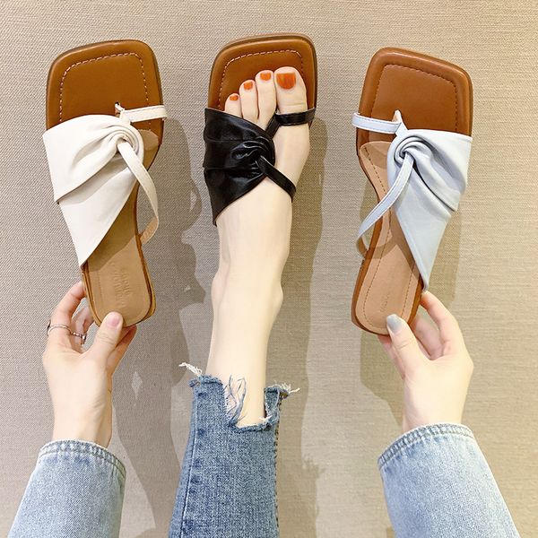 shoes women med slippers casual pantofle rubber flip flops slides square heel soft 2020 hawaiian block fashion pu rome, Black
shoes women med slippers casual pantofle rubber flip flops slides square heel soft 2020 hawaiian block fashion pu rome, Black