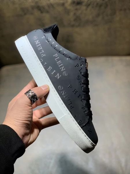 2020 fashionable men's rest sneakers, comfortable and versatile men's shoelace box
2020 fashionable men's rest sneakers, comfortable and versatile men's shoelace box