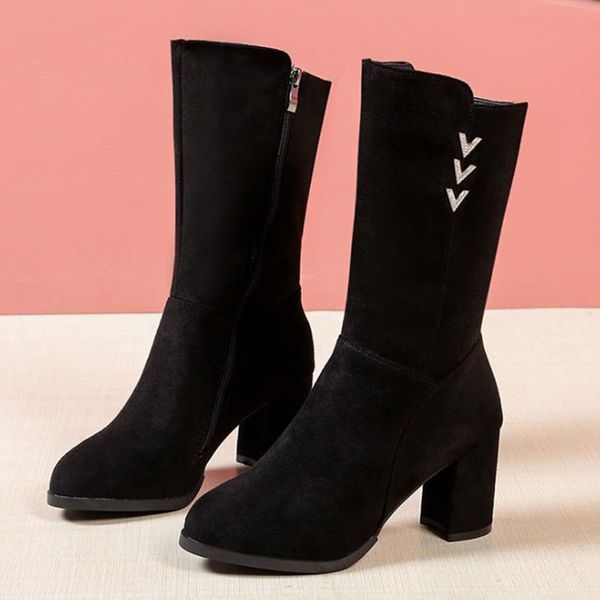new women's boots in autumn and winter 2019 high heel plush warm women's boots middle tube thick heel shoes, Black
new women's boots in autumn and winter 2019 high heel plush warm women's boots middle tube thick heel shoes, Black