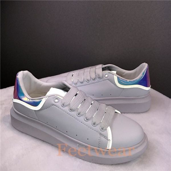 reflective golden balck velvet chaussures white golden leather platform shoes designer casual shoes men women luxury sneakers s6
reflective golden balck velvet chaussures white golden leather platform shoes designer casual shoes men women luxury sneakers s6