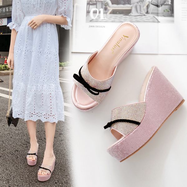 low glitter slides shoes house slippers platform slipers women butterfly-knot heeled mules on a wedge jelly 2020 heels high, Black
low glitter slides shoes house slippers platform slipers women butterfly-knot heeled mules on a wedge jelly 2020 heels high, Black