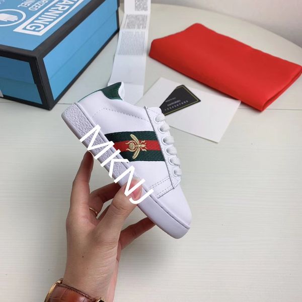 sales designer genuine leather children's shoes luxurys boys and girls fashion sneakers popular branded children sports shoes kids shoe, Black;red
sales designer genuine leather children's shoes luxurys boys and girls fashion sneakers popular branded children sports shoes kids shoe, Black;red