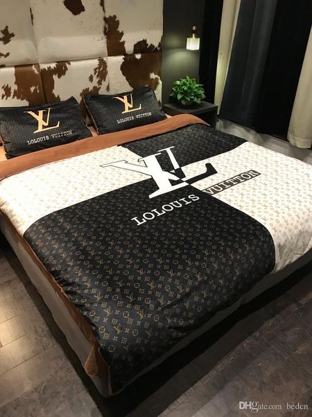 nobility letter quilt cover suit 4 pieces fleece fabrics winter keep warm bedding set european fashion style
nobility letter quilt cover suit 4 pieces fleece fabrics winter keep warm bedding set european fashion style