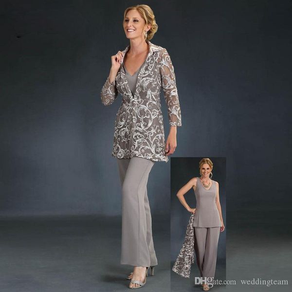 elegant long sleeves lace mother of the bride pant suits with jackets v neck wedding guest dress plus size chiffon mothers groom dresses, Black;red
elegant long sleeves lace mother of the bride pant suits with jackets v neck wedding guest dress plus size chiffon mothers groom dresses, Black;red