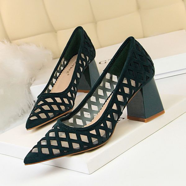 shoes woman high heels pumps womens shoes vintage classic balenciaca brand pointed toe wedding big girl, Black;white
shoes woman high heels pumps womens shoes vintage classic balenciaca brand pointed toe wedding big girl, Black;white