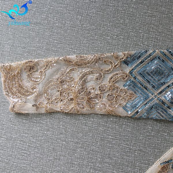 women mesh sequined blouse see-through o-neck blusas shirt long sleeve floral beading lady blouses party fashion show, White
women mesh sequined blouse see-through o-neck blusas shirt long sleeve floral beading lady blouses party fashion show, White