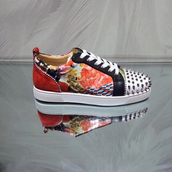 fashion style designer low red bottom sneakers shoes flower patent leather walking famous leisure flats with box l26, Black
fashion style designer low red bottom sneakers shoes flower patent leather walking famous leisure flats with box l26, Black