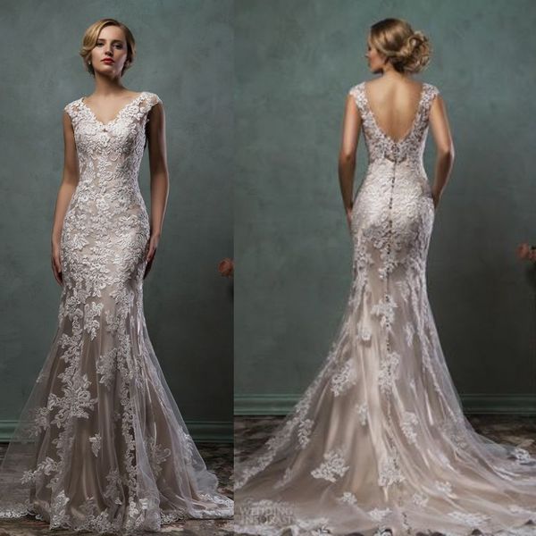 2019 New Champagne Satin Custom Made Mermaid Wedding Dresses Mermaid Tiered V Neck Full Lace Sleeveless Backless Formal Bridal Gowns 
2019 New Champagne Satin Custom Made Mermaid Wedding Dresses Mermaid Tiered V Neck Full Lace Sleeveless Backless Formal Bridal Gowns